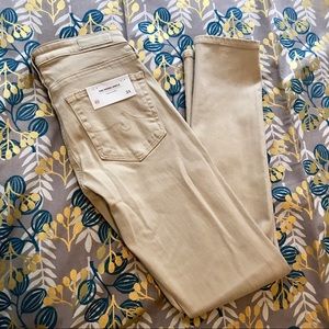 NWT AG Prima ankle sulfur sand 24